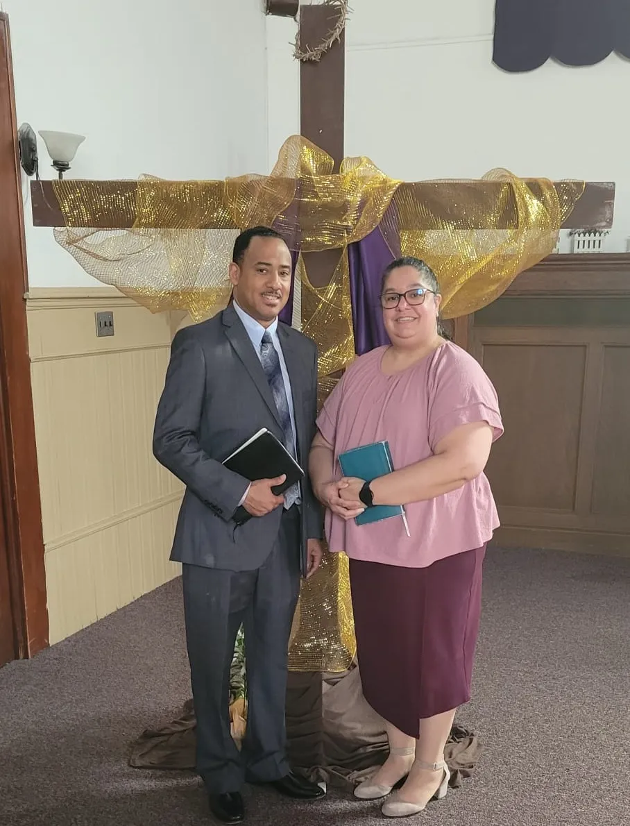 Imagen de los pastores de Iglesia Pentecostal Hermanos Unidos en Cristo - Manantial de Vida